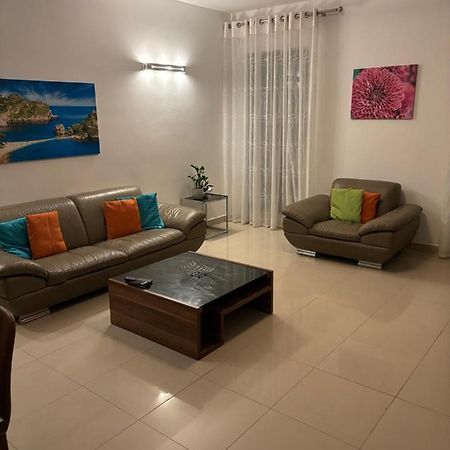 Belmonte Flat Lägenhet Sliema Exteriör bild