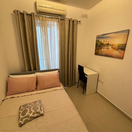 Belmonte Flat Lägenhet Sliema Exteriör bild