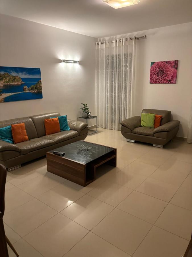 Belmonte Flat Lägenhet Sliema Exteriör bild