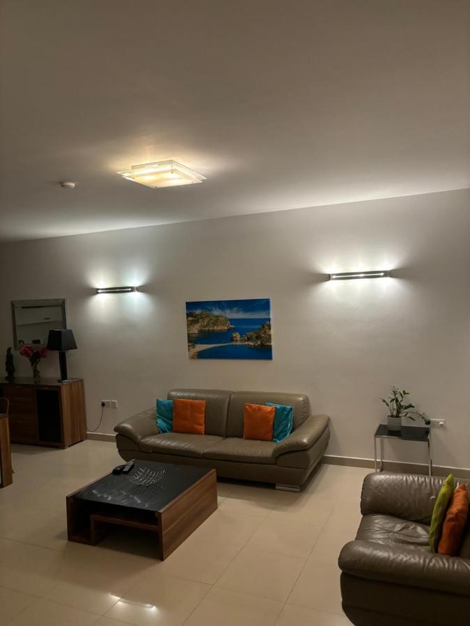 Belmonte Flat Lägenhet Sliema Exteriör bild