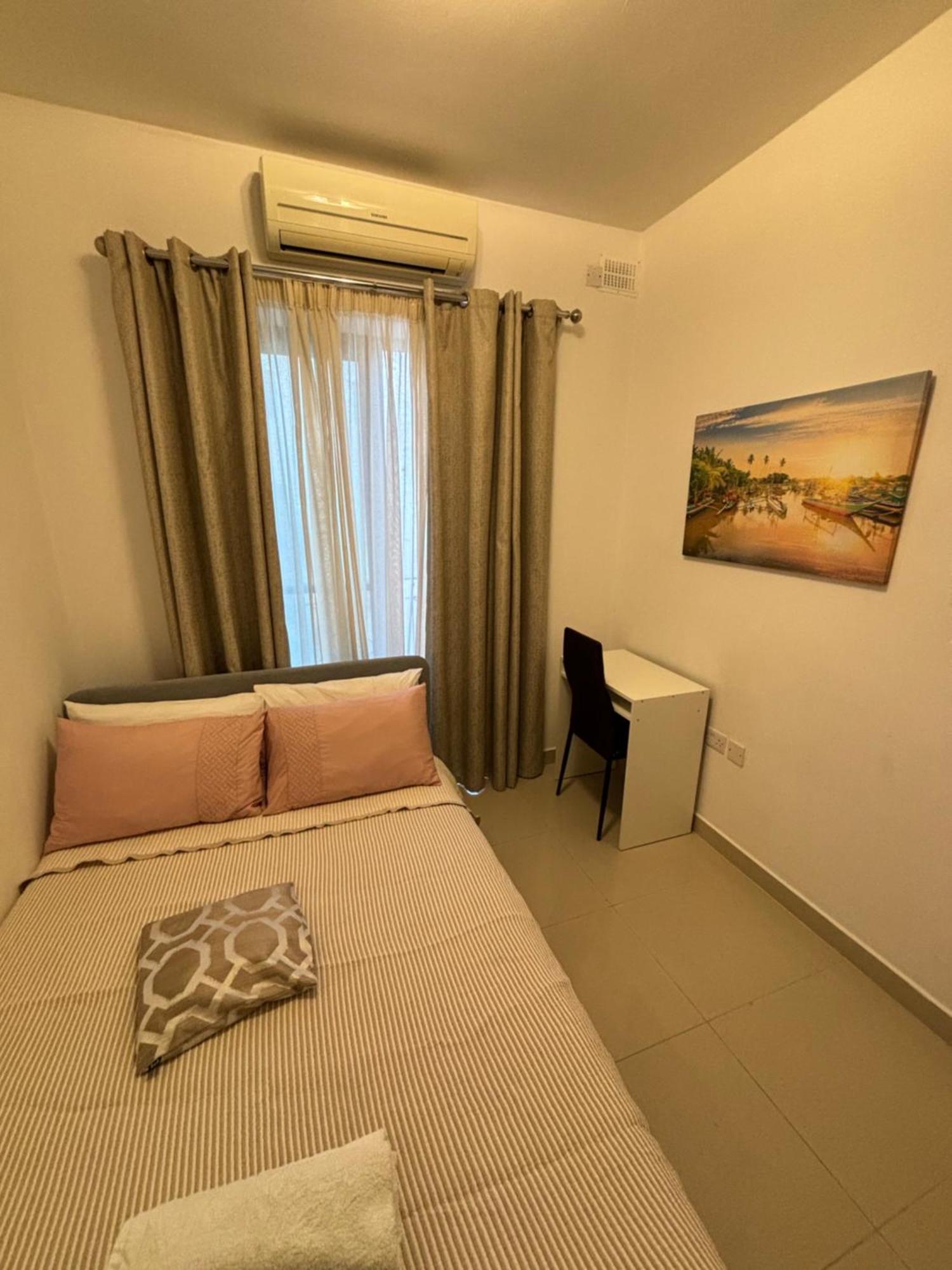 Belmonte Flat Lägenhet Sliema Exteriör bild